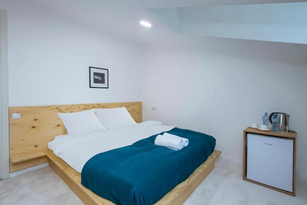 Opera Hotel Tbiliszi Kültér fotó