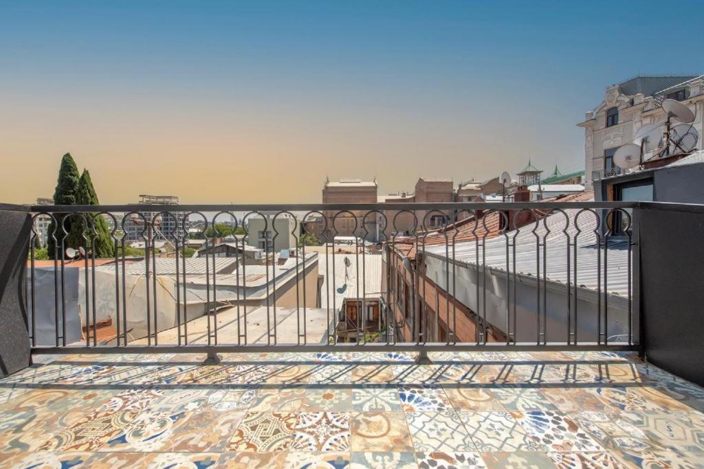 Opera Hotel Tbiliszi Kültér fotó