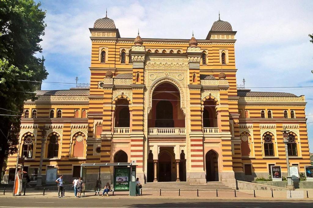 Opera Hotel Tbiliszi Kültér fotó