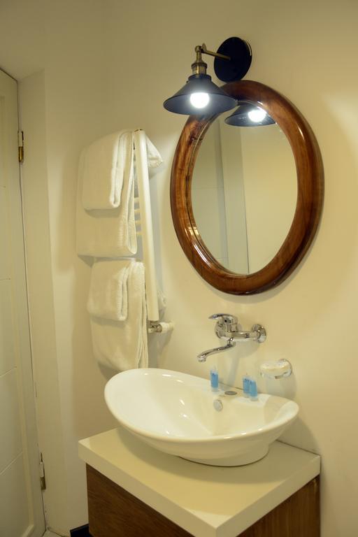 Opera Hotel Tbiliszi Kültér fotó