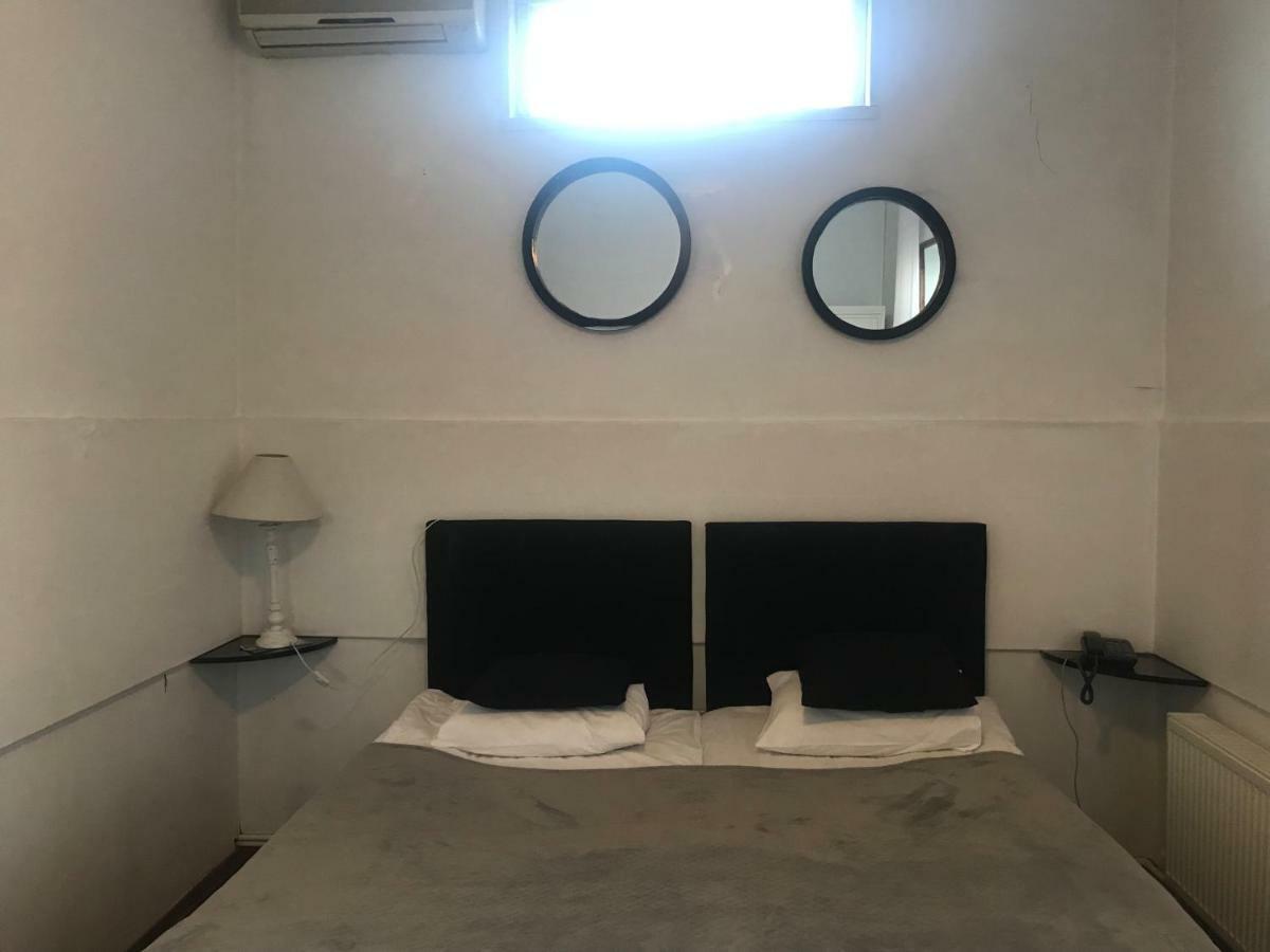 Opera Hotel Tbiliszi Kültér fotó